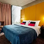 Sono Hotel 4*