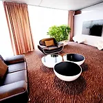 Sono Hotel