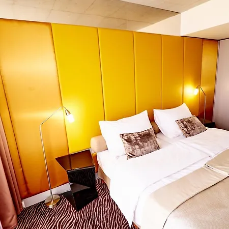 Sono Hotel