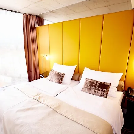 Sono Hotel 4*