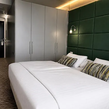 Sono Hotel 4*